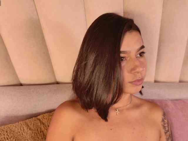 Alyssa-Ray Alyssa-Ray