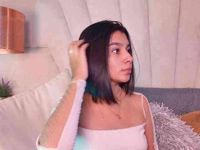 Alyssa-Ray Alyssa-Ray