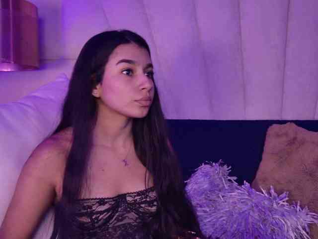 Alyssa-Ray Alyssa-Ray