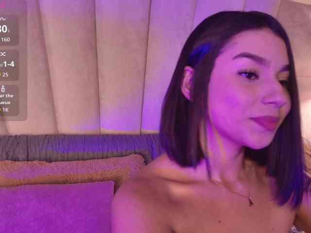 Alyssa-Ray webcam
