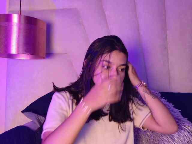 Alyssa-Ray Alyssa-Ray