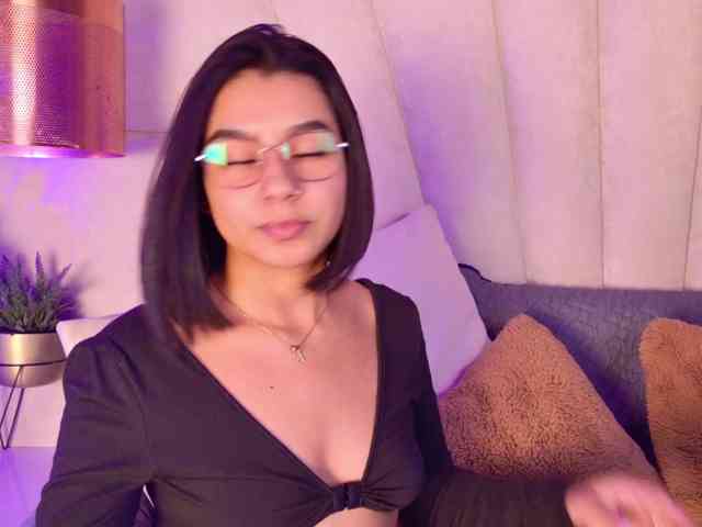 Alyssa-Ray Alyssa-Ray