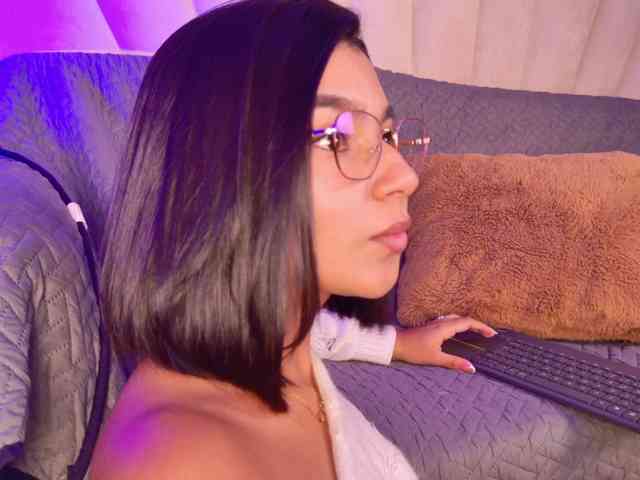 Alyssa-Ray Alyssa-Ray