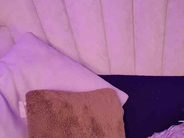 Alyssa-Ray Alyssa-Ray