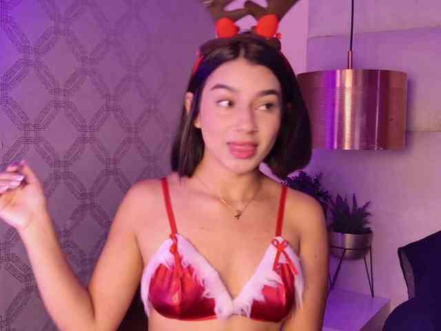 Alyssa-Ray Alyssa-Ray