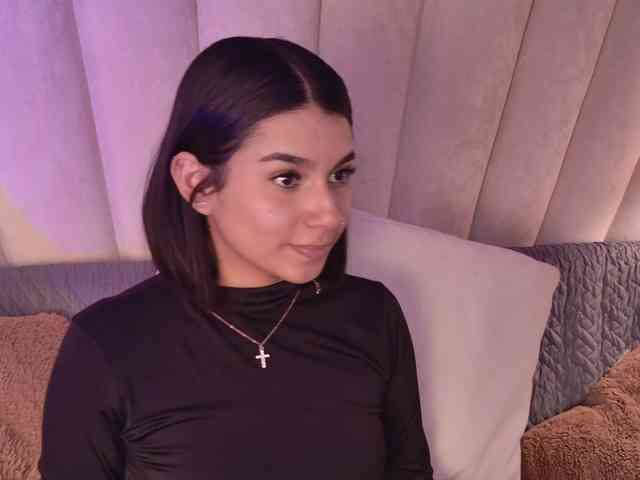 Alyssa-Ray Alyssa-Ray