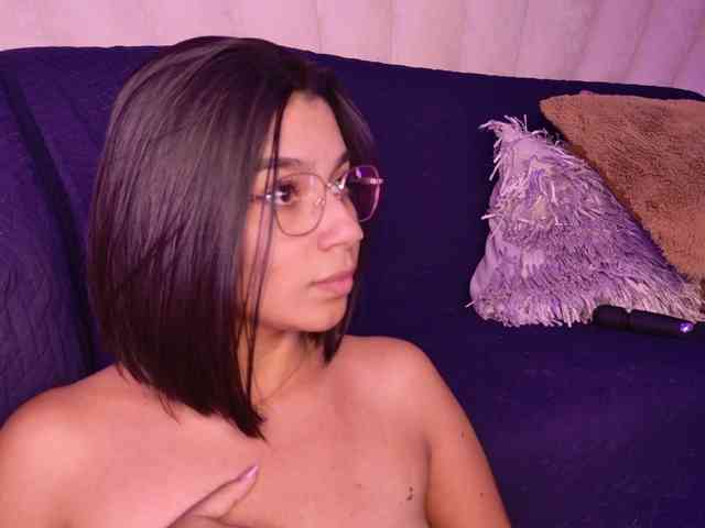 Alyssa-Ray Alyssa-Ray