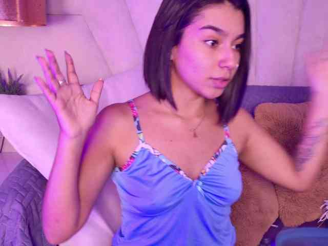 Alyssa-Ray Alyssa-Ray