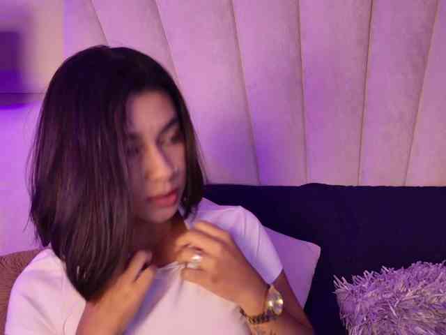 Alyssa-Ray Alyssa-Ray