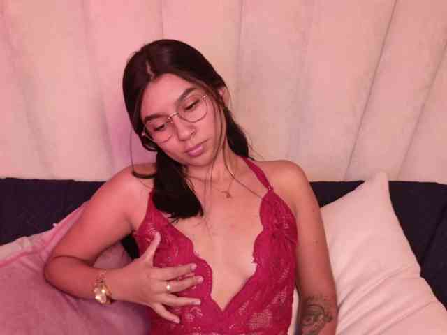 Alyssa-Ray Alyssa-Ray