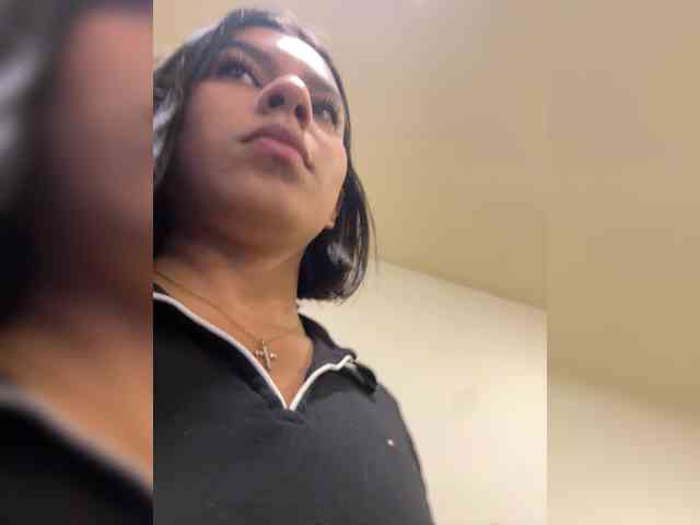 Alyssa-Ray Live Webcam on BongaCams