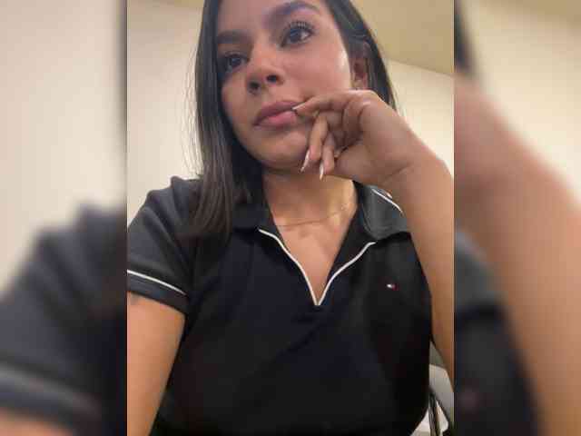 Alyssa-Ray Live Webcam on BongaCams