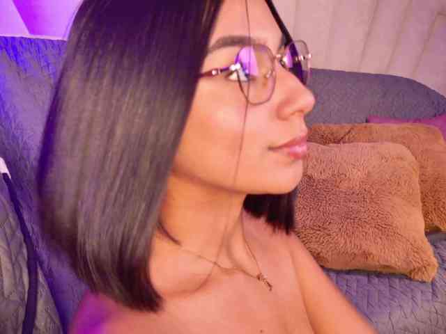 Alyssa-Ray Alyssa-Ray