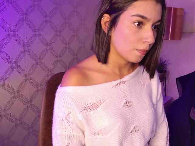 Alyssa-Ray Alyssa-Ray