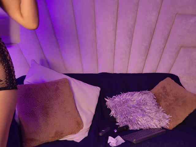 Alyssa-Ray Alyssa-Ray