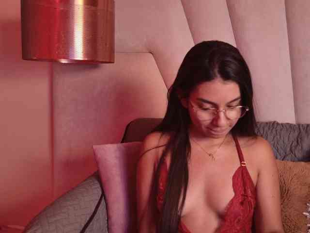 Alyssa-Ray Alyssa-Ray