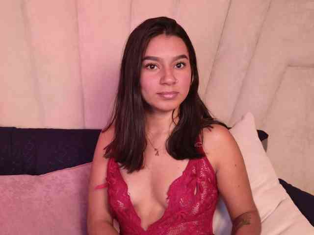 Alyssa-Ray Alyssa-Ray