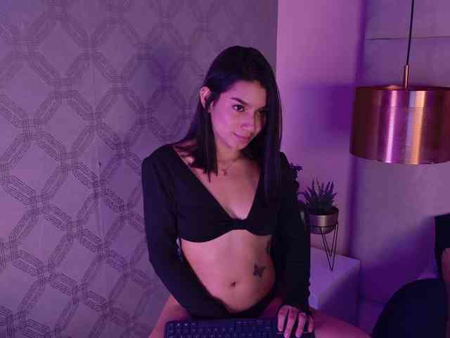 Alyssa-Ray Alyssa-Ray