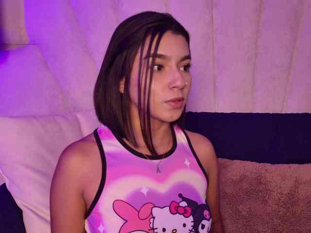 Alyssa-Ray Alyssa-Ray