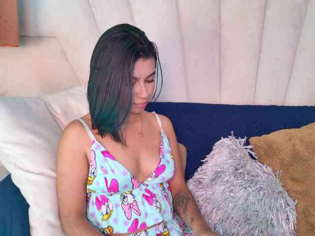 Alyssa-Ray Alyssa-Ray