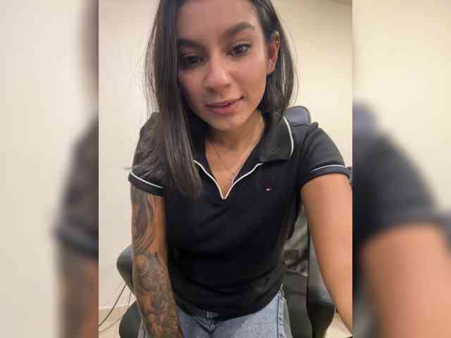 Alyssa-Ray Alyssa-Ray