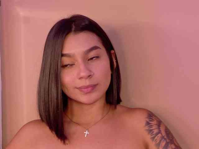 Alyssa-Ray Alyssa-Ray