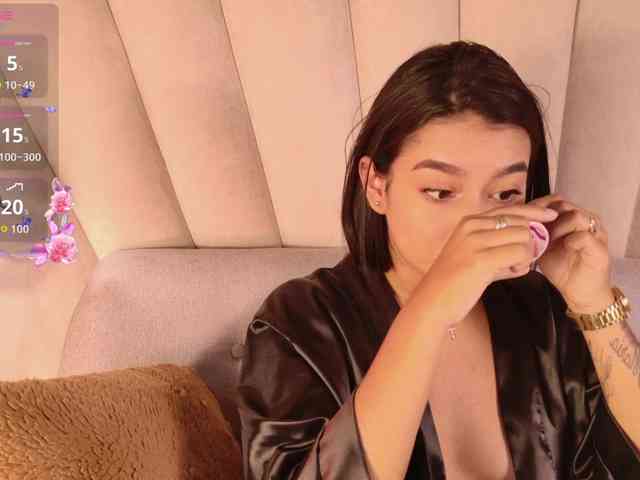 Alyssa-Ray Alyssa-Ray