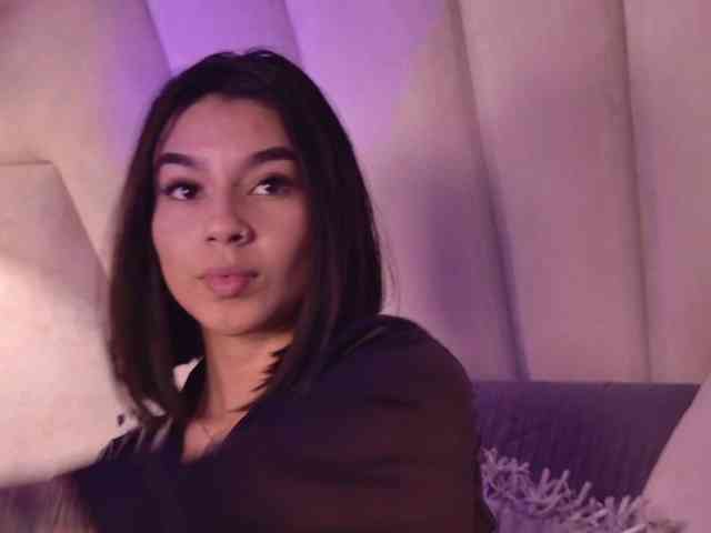 Alyssa-Ray Alyssa-Ray