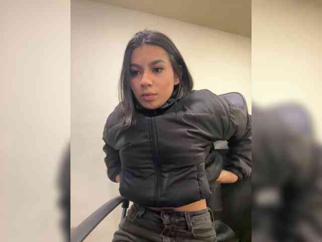 Alyssa-Ray Alyssa-Ray