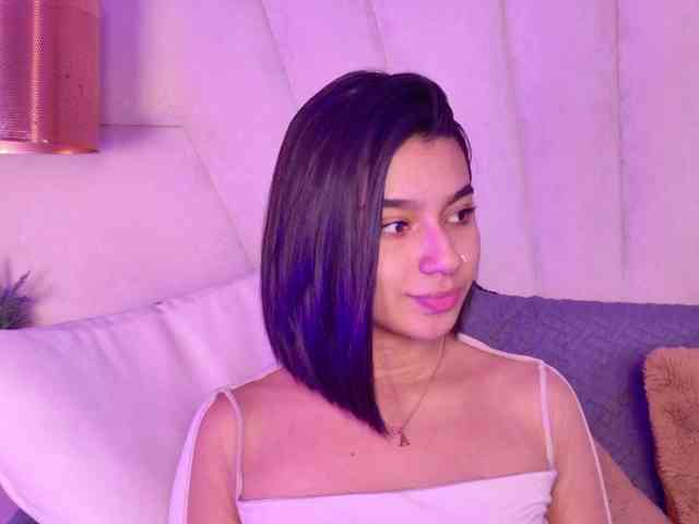 Alyssa-Ray Alyssa-Ray