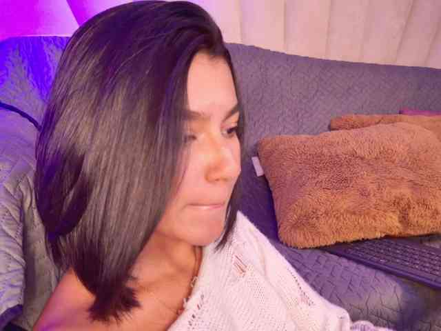 Alyssa-Ray Alyssa-Ray