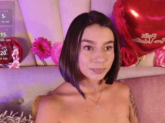 Alyssa-Ray webcam