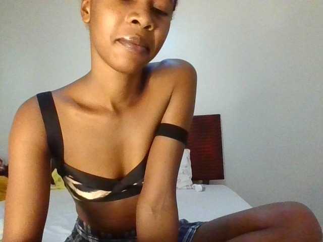 Pretyass's BongaCams show and profile