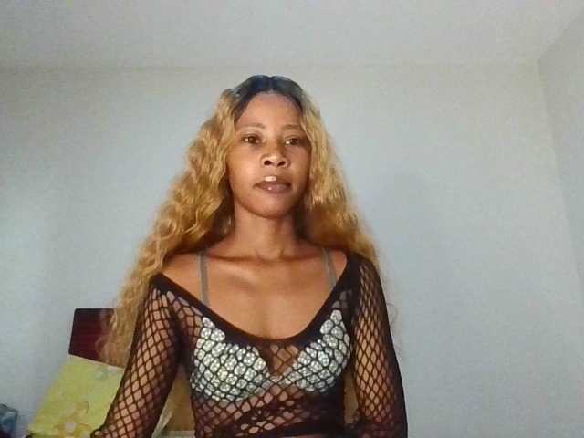 Pretyass's BongaCams show and profile