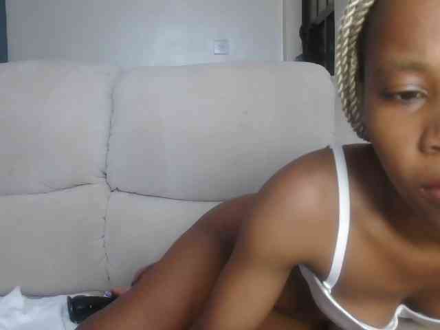 Pretyass webcam