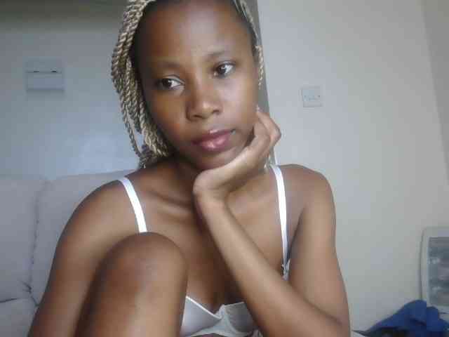 Pretyass webcam
