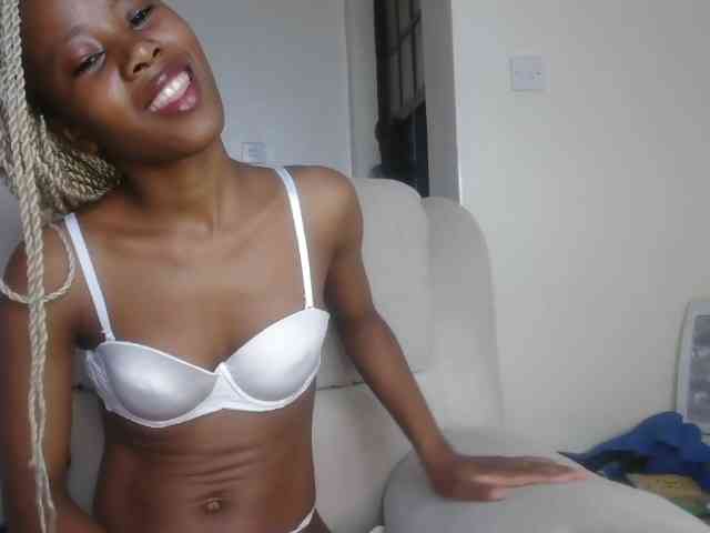 Pretyass webcam