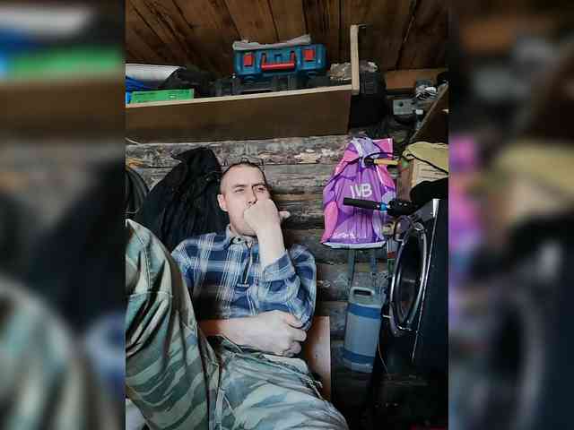 sergei747 Live Webcam on BongaCams