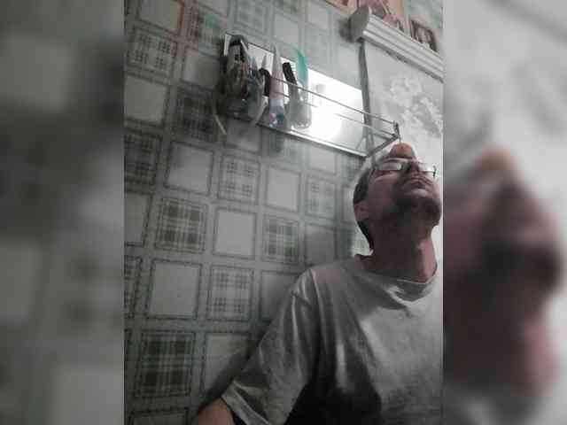 sergei747 Live Webcam on BongaCams