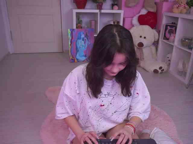 AryaStarky webcam