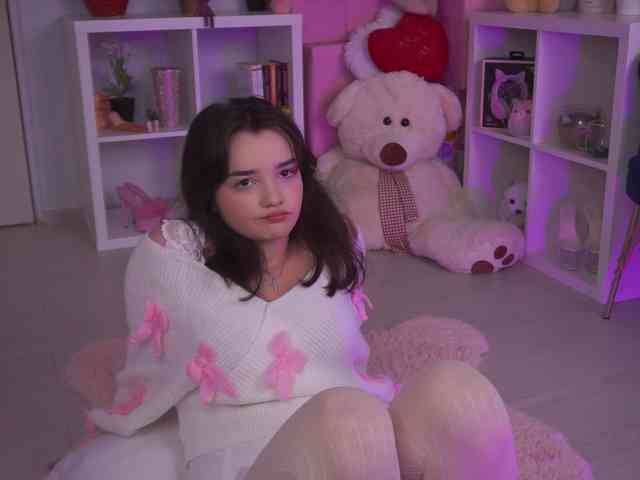AryaStarky webcam