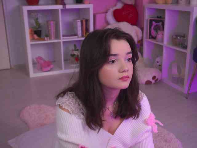 AryaStarky webcam
