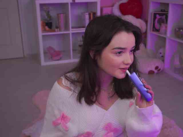AryaStarky webcam
