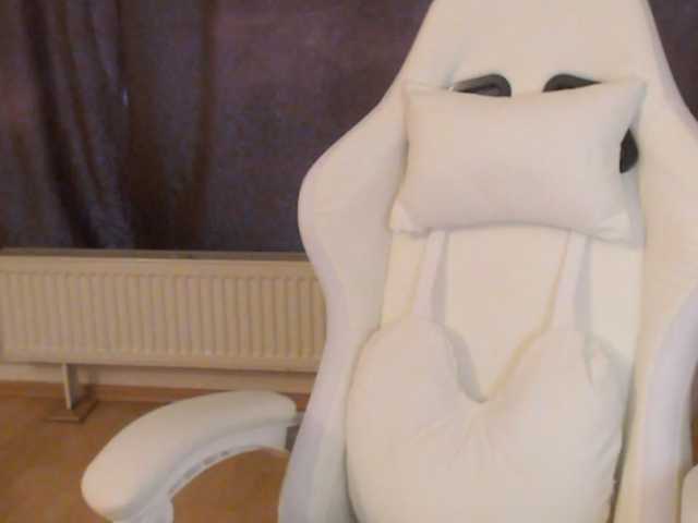 MissyDior's Thumb Image