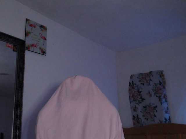 MissyDior's BongaCams show and profile