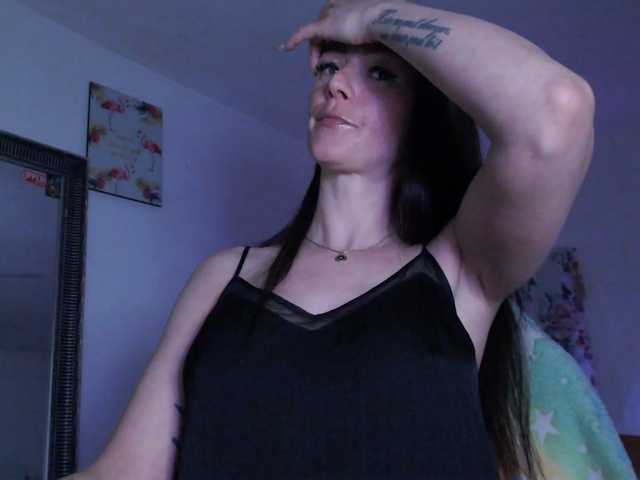 MissyDior's BongaCams show and profile