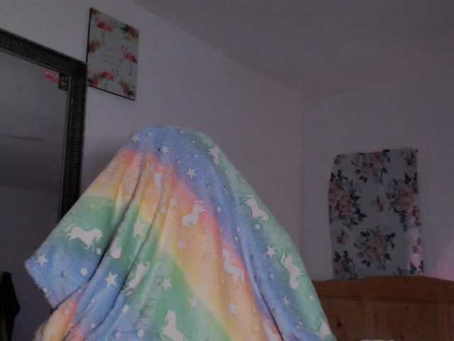 MissyDior's BongaCams show and profile