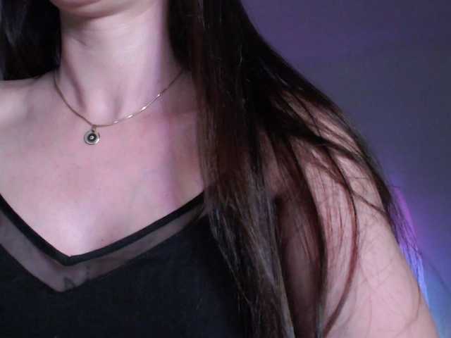 MissyDior's BongaCams show and profile