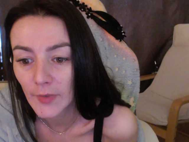 MissyDior's BongaCams show and profile