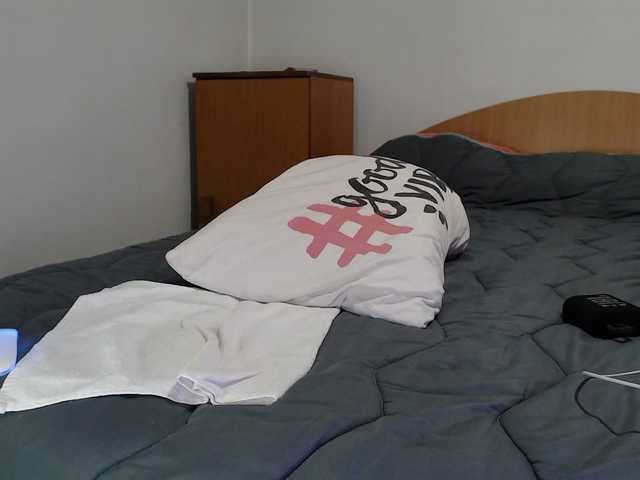 MissyDior's BongaCams show and profile